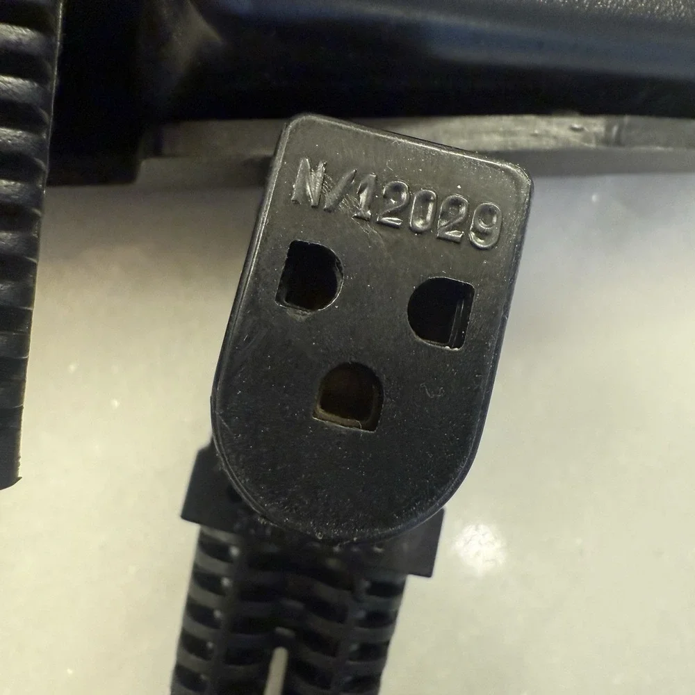 Singer Electronic Sewing Machine Foot Pedal CR 606, Part‎ No. 362095-001